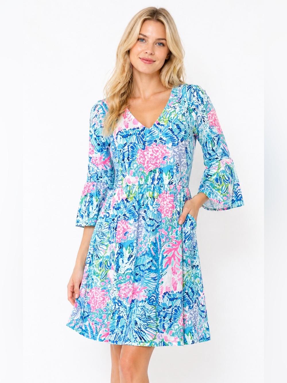 LILLY PULITZER JANNINE V-NECK 3/4 SLEEVE DRESS********SIZE: SMALL